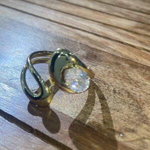 Luminosa Aurata Oval Radiance Ring