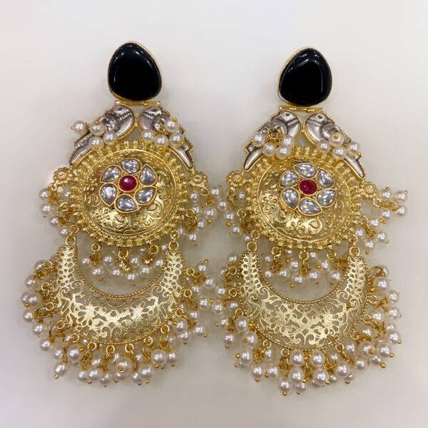 Noor Jahan Chandbali