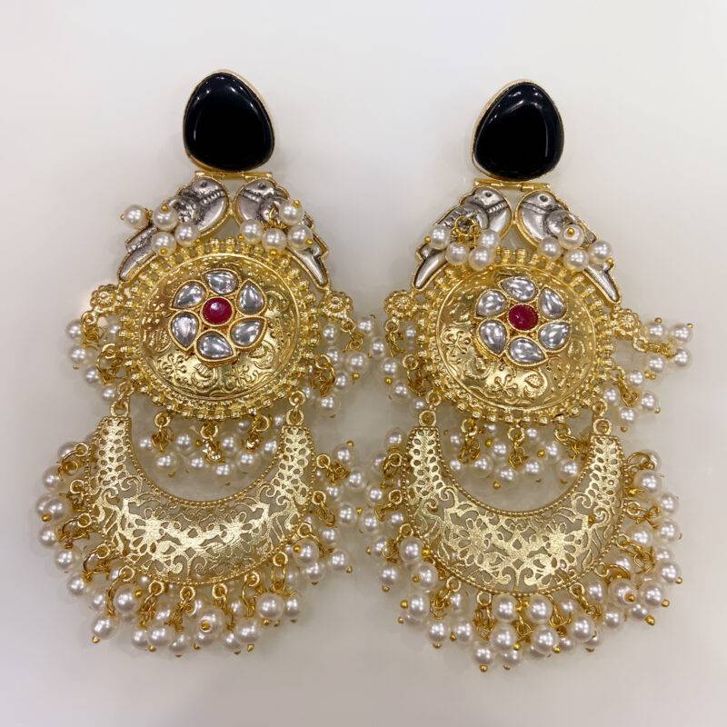 Noor Jahan Chandbali