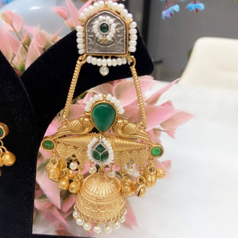 Noor-e-Kashmir Jhumka Earrings - Image 3