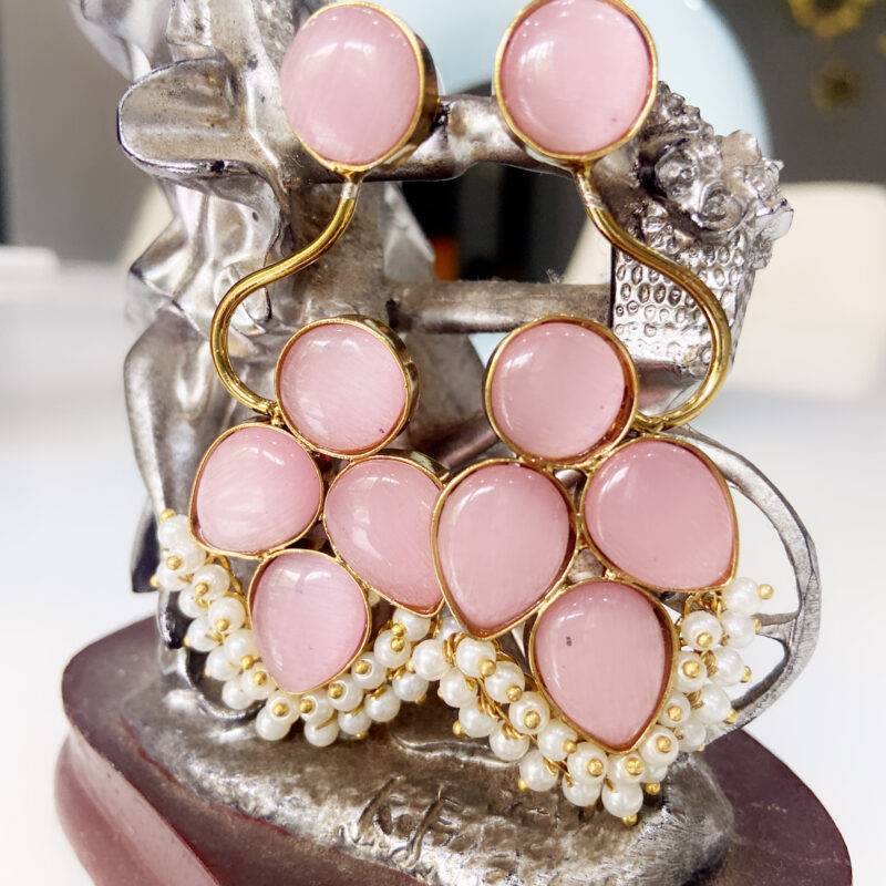 Blush Pink Cluster Earrings with Pearls - Image 2